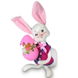 Annalee rabbit Easter egg
